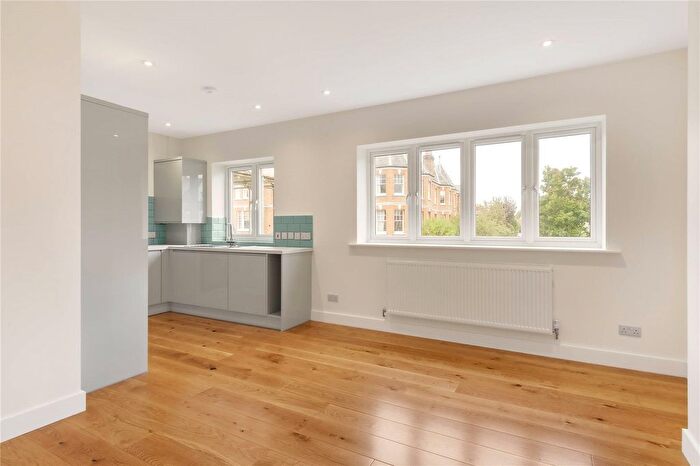 1 Bedroom Flat To Rent In Marius Road, London, SW17