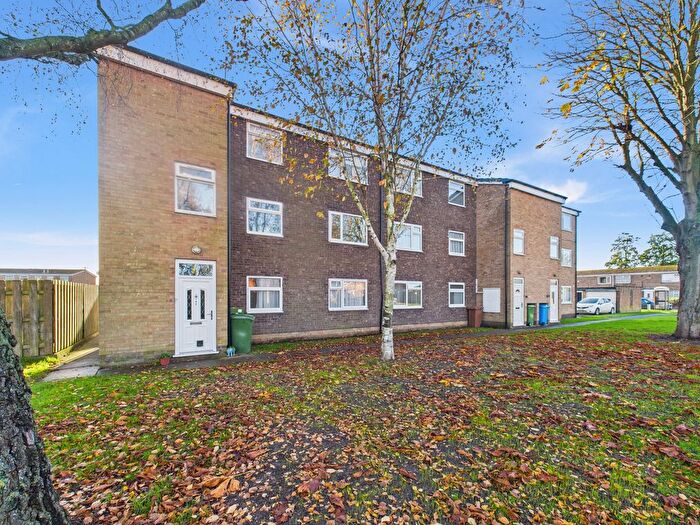 2 Bedroom Flat For Sale In Inmans Road, Hull, HU12