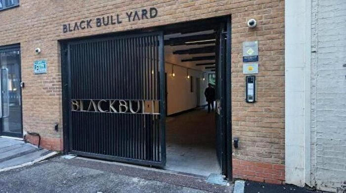 Studio To Rent In Black Bull Yard, - Hatton Wall, Farringdon, London, EC1N