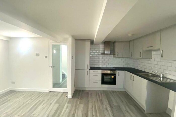 2 Bedroom Apartment To Rent In Old School Lofts, LS12