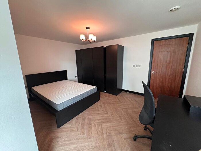 2 Bedroom Apartment To Rent In Great George Street, Leeds, West Yorkshire, LS1