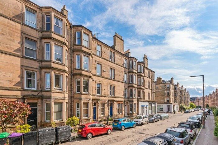 2 Bedroom Flat To Rent In Temple Park Crescent, Edinburgh, EH11