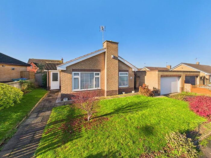 2 Bedroom Detached Bungalow For Sale In High Meadow, Tollerton, Nottingham, NG12