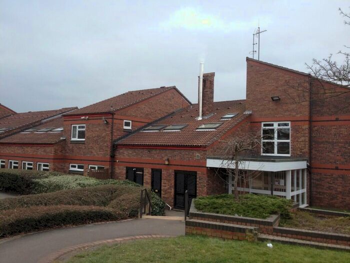 1 Bedroom Flat To Rent In Edwins Close, Barnsley, South Yorkshire, S71