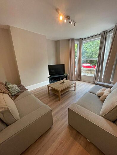 8 Bedroom House To Rent In Beaufort Road, Sheffield, S10