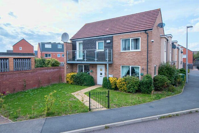 3 Bedroom Detached House To Rent In Stirling Mews, Broughton, Milton Keynes, MK10