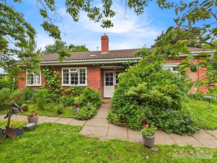 2 Bedroom Detached Bungalow For Sale In Burton Hall Road, Rossett, LL12