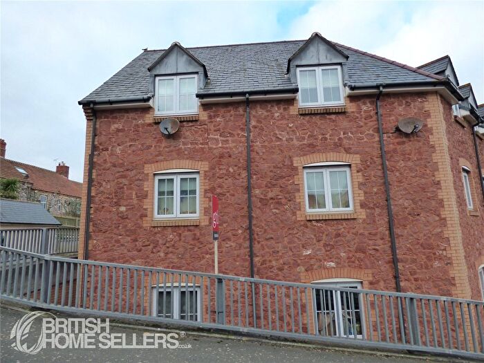 2 Bedroom Flat For Sale In South Road, Watchet, Somerset, TA23