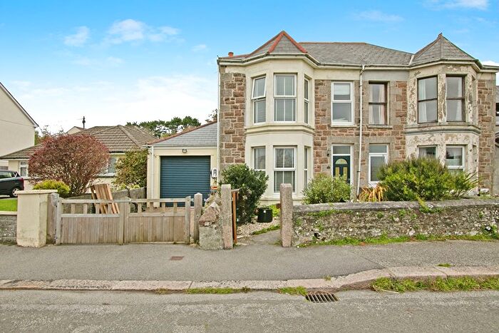 3 Bedroom Semi-detached House For Sale In Trefusis Road, Redruth, Cornwall, TR15