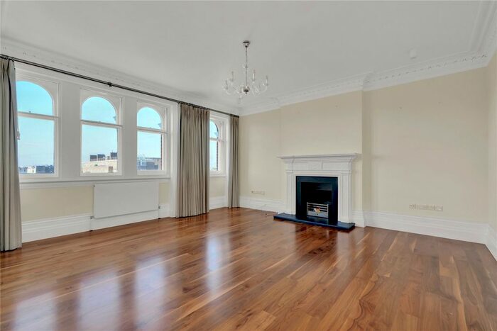 4 Bedroom Flat To Rent In St Albans Mansions, Kensington Court Place, London, W8