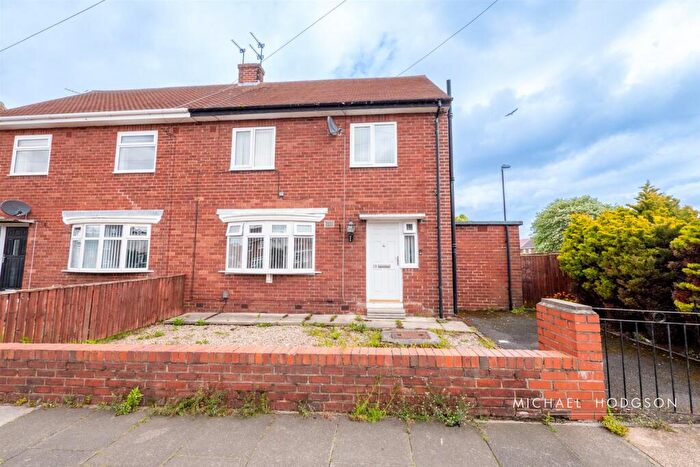 3 Bedroom Semi-Detached House For Sale In Springwell Road, Springwell, Sunderland, SR3