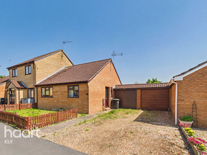 2 Bedroom Bungalow For Sale In Sandys Crescent, Littleport, CB6