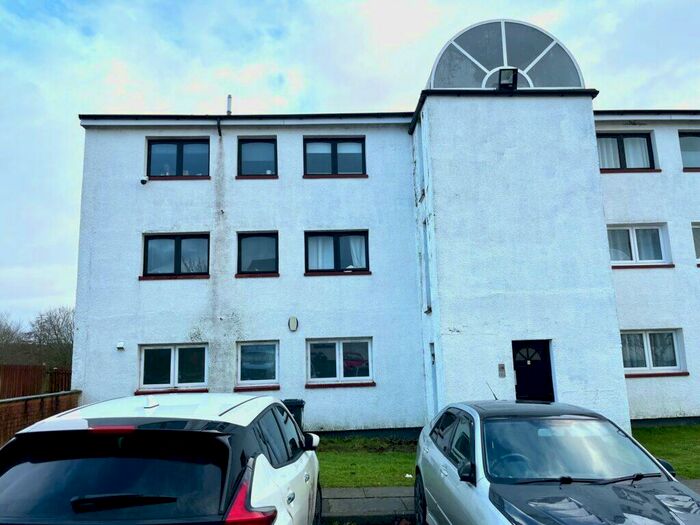 2 Bedroom Flat To Rent In Kildonan Court Wishaw, ML2