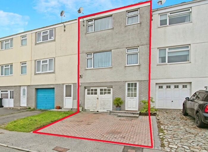 3 Bedroom Terraced House For Sale In St Clements Close, Truro, Cornwall, TR1