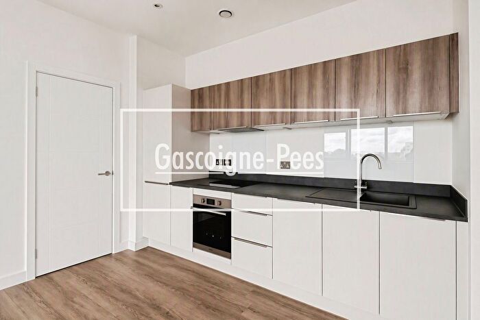 1 Bedroom Flat To Rent In Alencon Link, Basingstoke, RG21