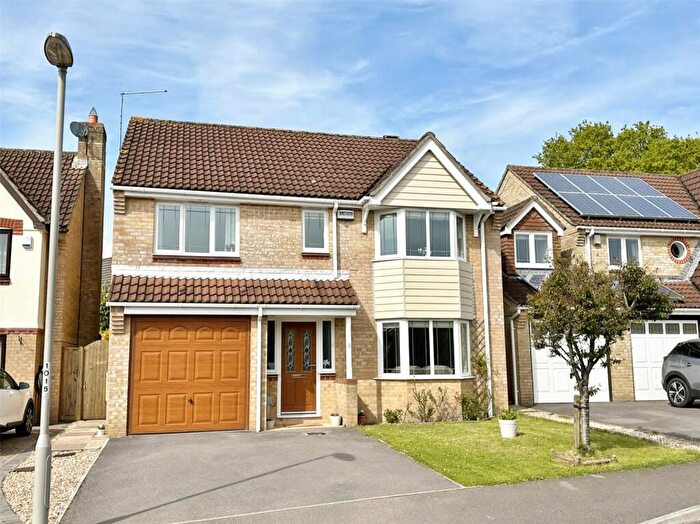 4 Bedroom Detached House For Sale In Old Sawmill Close, Verwood, Dorset, BH31