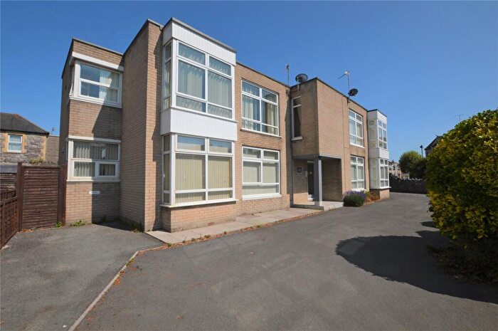 2 Bedroom Apartment To Rent In Walliscote Road, Weston-super-Mare, Somerset, BS23