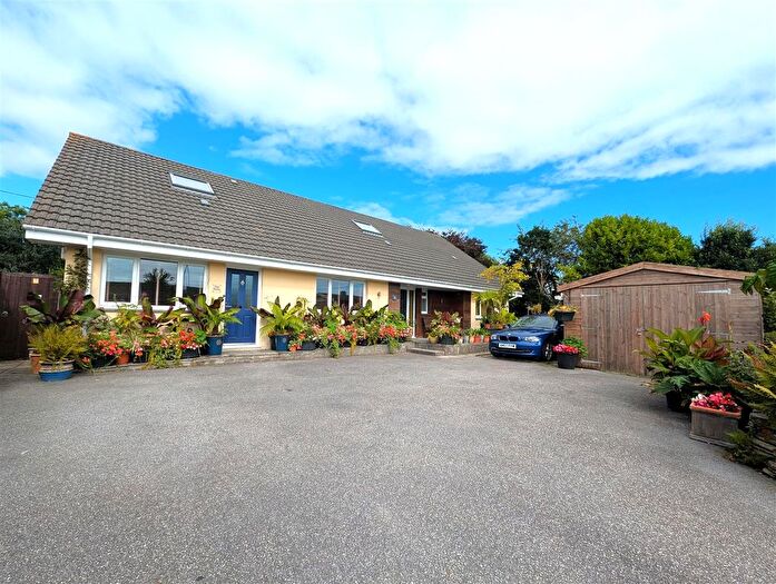 5 Bedroom Detached House For Sale In Trethiggey Crescent, Quintrell Downs, Newquay, TR8