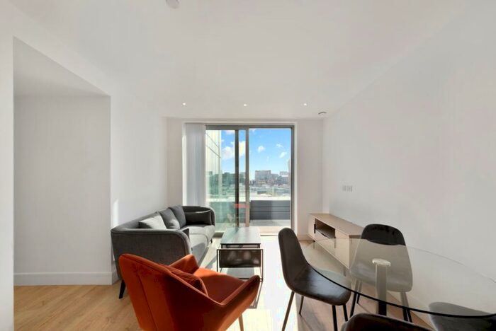 1 Bedroom Flat To Rent In Perilla House, Stable Walk, Goodman's Fields, Aldgate, E1
