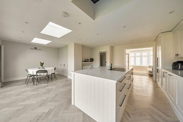 4 Bedroom Semi-detached House To Rent In Peareswood Gardens, Stanmore, HA7