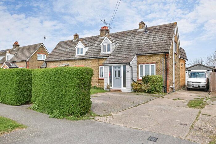 3 Bedroom Semi-Detached House For Sale In Mundon Road, Maldon, CM9