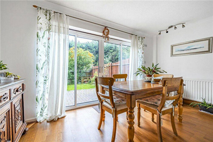 3 Bedroom Terraced House For Sale In Acacia Close, Stanmore, HA7