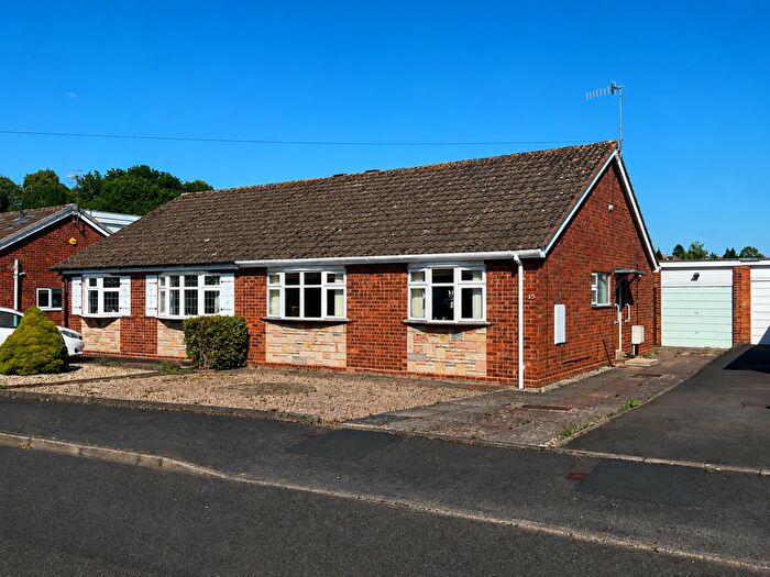 2 Bedroom Semi-Detached Bungalow For Sale In Severn Road, Norton, Stourbridge, DY8