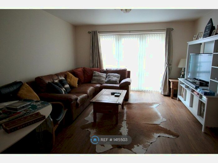 2 Bedroom Flat To Rent In Blenheim Court, Leicester, LE1