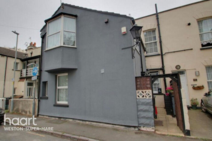 2 Bedroom Terraced House To Rent In South Terrace, Weston-Super-Mare, BS23