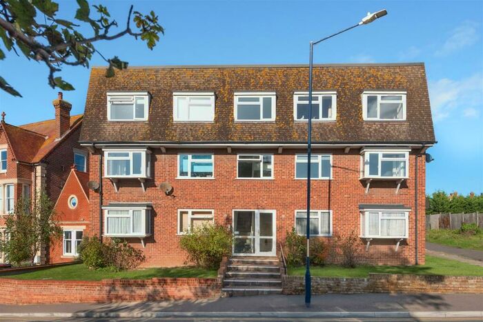 2 Bedroom Flat To Rent In Tankerton Road, Tankerton, Whitstable, CT5