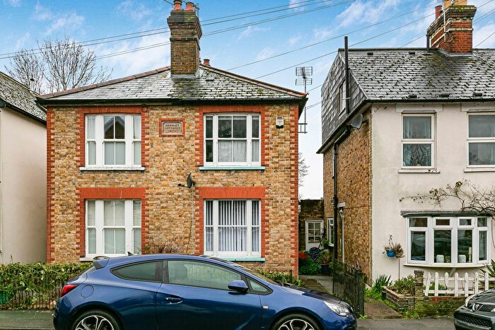 3 Bedroom Semi-Detached House For Sale In Harvest Road, Englefield Green, Egham, Surrey, TW20