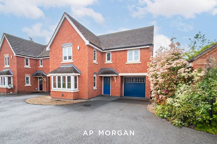 4 Bedroom Detached House For Sale In Pitchcombe Close, Redditch, Worcestershire, B98