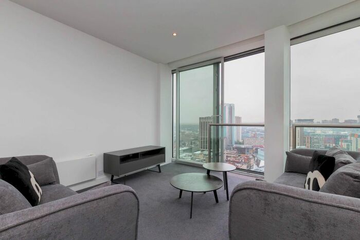 1 Bedroom Flat To Rent In Rotunda, New Street, B2