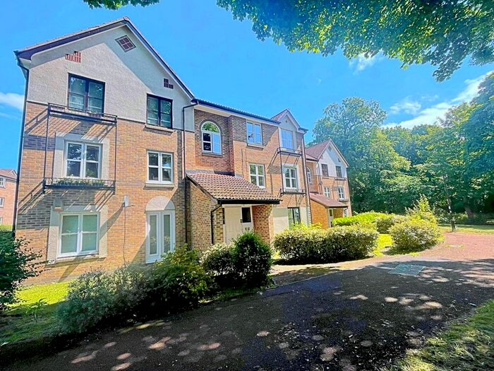 2 Bedroom Flat To Rent In Benwell Village Mews, Newcastle Upon Tyne, NE15