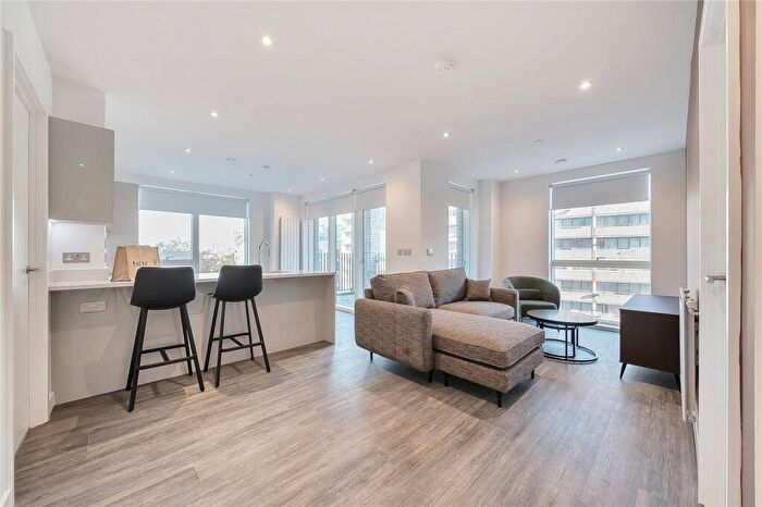 2 Bedroom Apartment To Rent In Thurlow Street, London, SE17