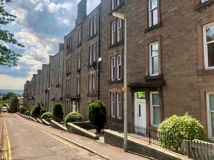 1 Bedroom Flat To Rent In Union Place, Dundee, DD2