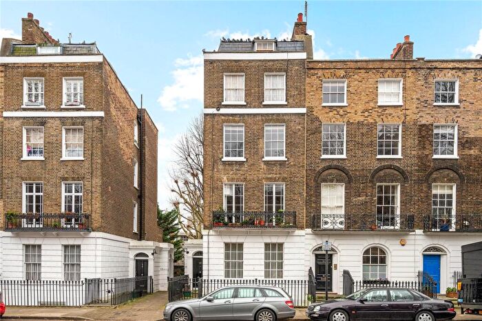 2 Bedroom Terraced House For Sale In Myddelton Square, Clerkenwell, London, EC1R