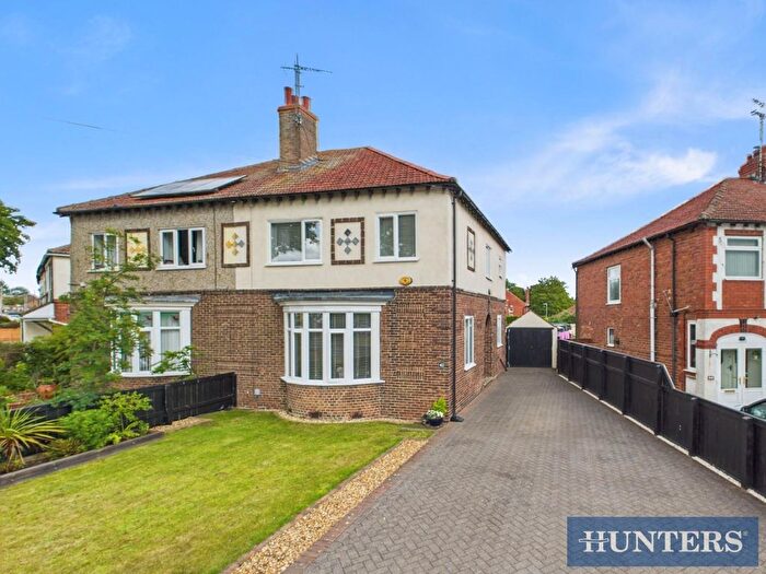 3 Bedroom Semi-Detached House For Sale In St. Aidan Road, Bridlington, YO16