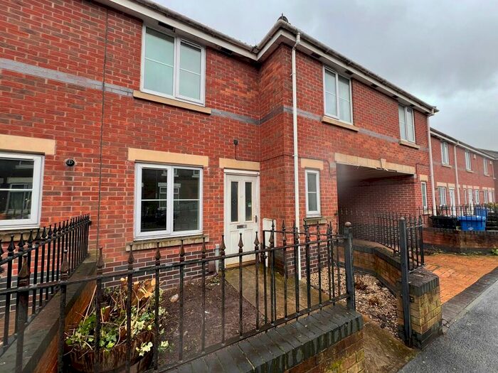 4 Bedroom Terraced House To Rent In Slack Lane, Derby, DE22