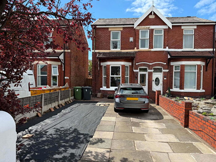 2 Bedroom Semi-Detached House For Sale In Norwood Road, Southport, PR9