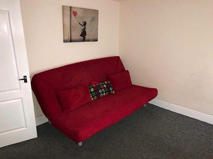 1 Bedroom Property To Rent In Junction Street, DE1