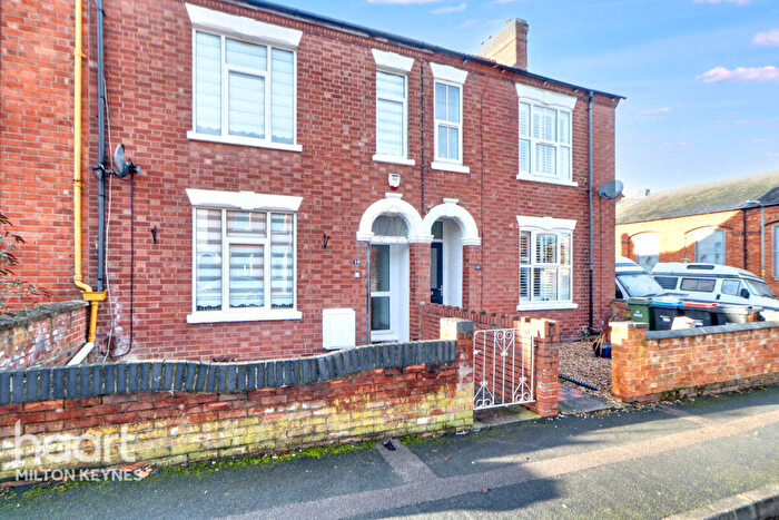 2 Bedroom Terraced House For Sale In Thompson Street, New Bradwell, MK13