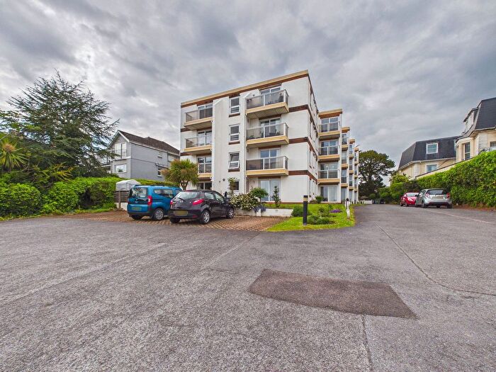 1 Bedroom Flat For Sale In Falkland Road, Torre, Torquay, TQ2