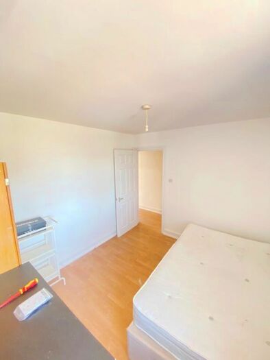 1 Bedroom Flat To Rent In Brooksby's Walk, Hackney, E9