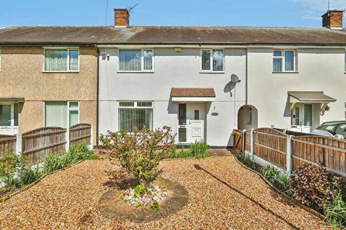 3 Bedroom Terraced House For Sale In Cliveden Green, Clifton, Nottingham, NG11