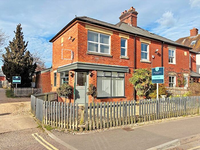 3 Bedroom Semi-Detached House For Sale In Brookley Road, Brockenhurst, SO42