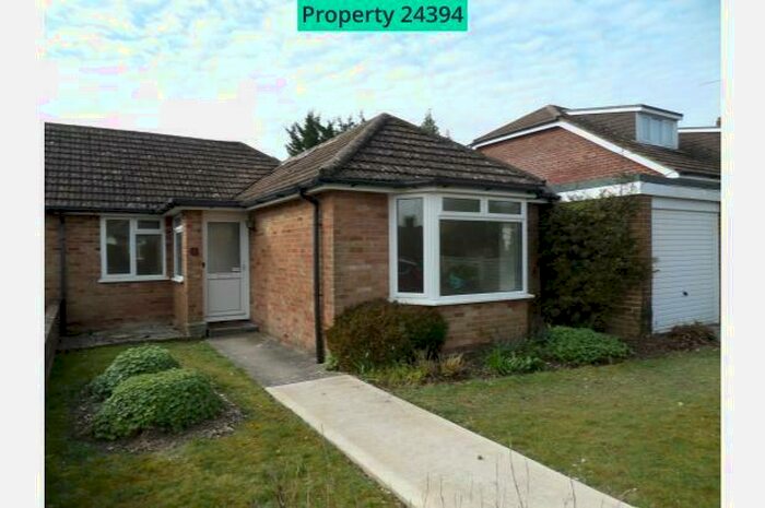 3 Bedroom Semi-Detached House To Rent In Mount Close, Winchester, SO22