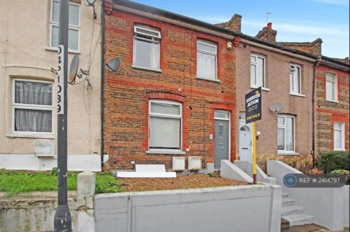 1 Bedroom Flat To Rent In Parkdale Road, London, SE18