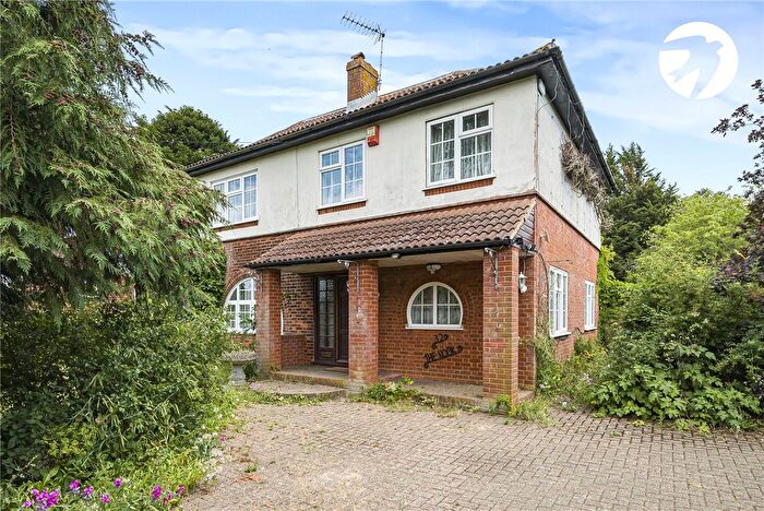 4 Bedroom Detached House For Sale In Daltons Road, Crockenhill, Kent, BR8