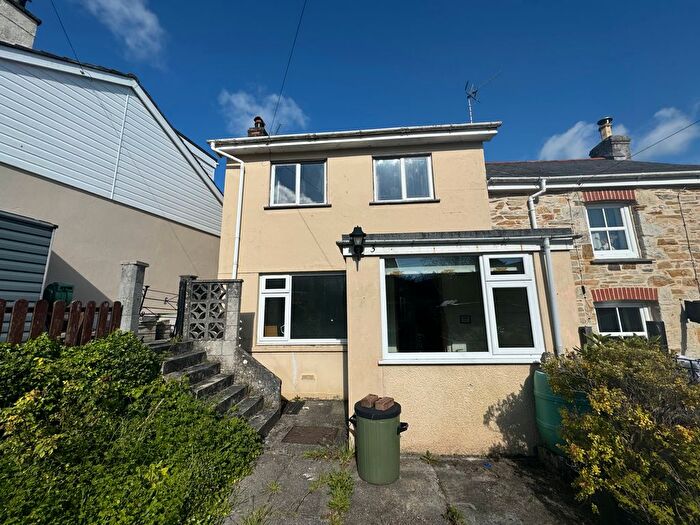 2 Bedroom Property To Rent In Riverside, Truro, TR4